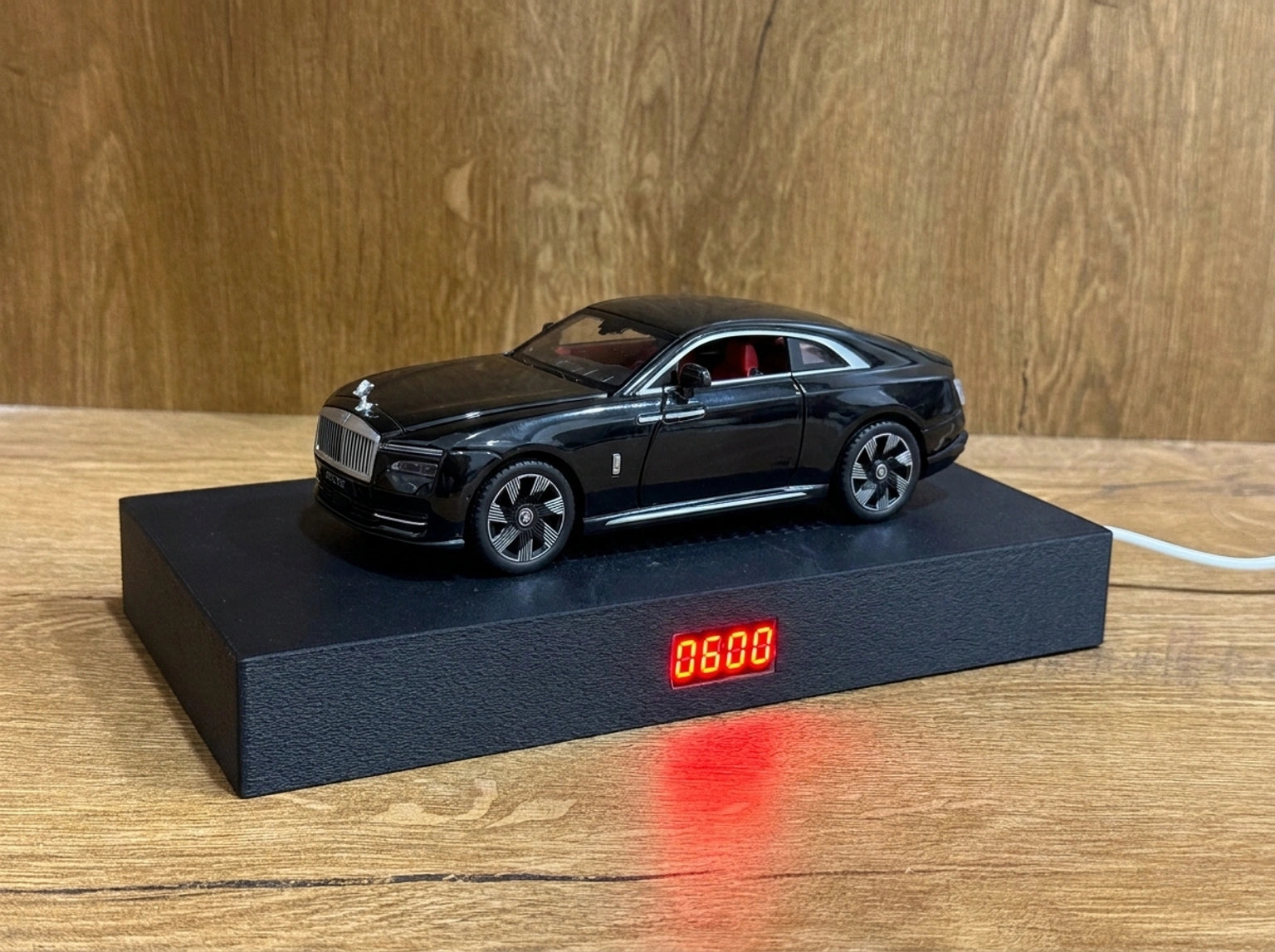 Rolls-Royce Spectre Car Alarm Clock – 1/24 Scale