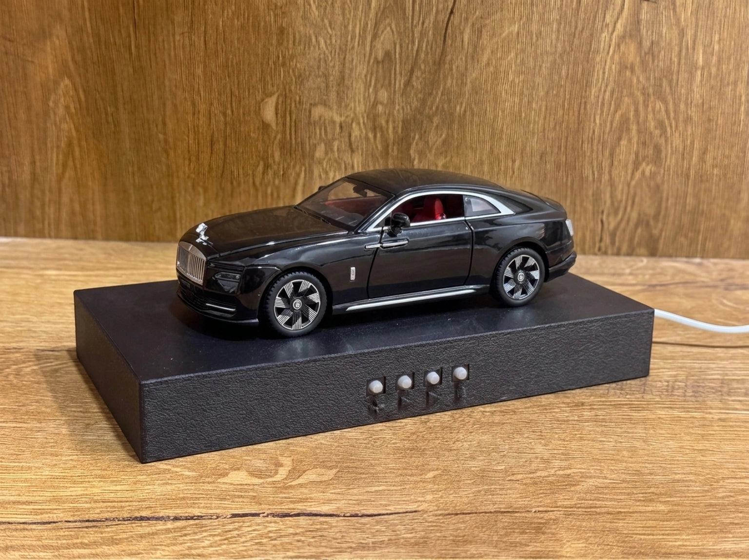 Rolls-Royce Spectre Car Alarm Clock – 1/24 Scale